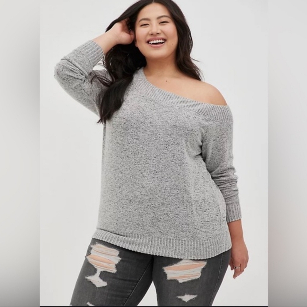 Torrid Off-Shoulder Plus Size Sweater - Light Gray Size 3 (3X)